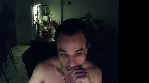 smyle_xo online show from February 2026 02:11:01 AM