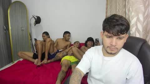 Snapshot of snak_master1 chatting on September 2025 07:01:01 AM snak_master1 online show from September 2025 07:01:01 AM