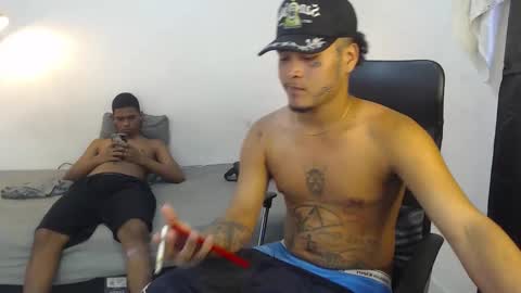 Snapshot of snak_master1 chatting on September 2025 07:17:02 PM snak_master1 online show from September 2025 07:17:02 PM