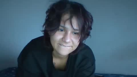 snakedoll_ online show from October 2025 09:33:01 PM