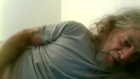 Snapshot of snap2play chatting on September 2025 02:13:01 AM snap2play online show from September 2025 02:13:01 AM