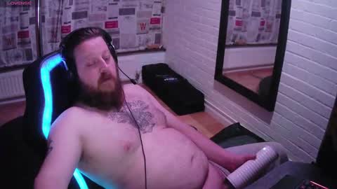 Snapshot of sneakapeak55 chatting on February 2025 10:18:02 PM Sneakapeak55 online show from February 2025 10:18:02 PM