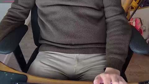 Sneakybill online show from January 2026 09:18:01 PM