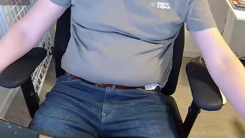 Sneakybill online show from January 2026 07:24:02 AM