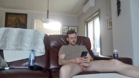 Snapshot of snoecks chatting on May 2026 09:24:01 AM snoecks online show from May 2026 09:24:01 AM