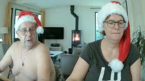 Snoeske and Woodwurm online show from December 2024 02:22:02 PM