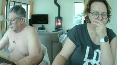 Snoeske and Woodwurm online show from February 2025 12:58:02 PM