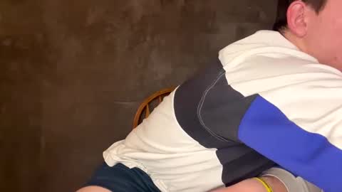 Snapshot of snoochiepoochies chatting on February 2025 05:20:01 AM Will Rex online show from February 2025 05:20:01 AM