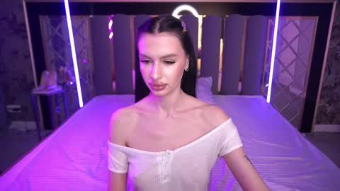 snow_whiteeex online show from March 2026 08:19:01 AM