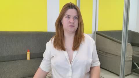 snowflakec online show from November 2025 08:51:01 PM