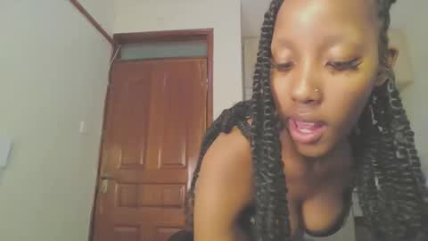 snowfox254 online show from March 2026 06:47:02 PM