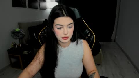 snowingwinter online show from March 2026 07:17:02 PM