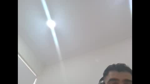 Snapshot of snowmad chatting on February 2026 10:28:02 PM Tell me what to do... online show from February 2026 10:28:02 PM