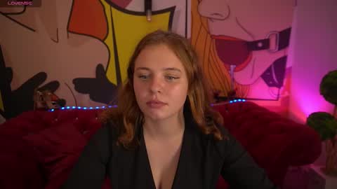 Snapshot of snowwhite_bella chatting on October 2025 02:52:02 PM snowwhite_bella online show from October 2025 02:52:02 PM