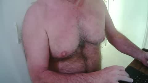 Snapshot of snudge432 chatting on January 2025 05:49:01 PM snudge432 online show from January 2025 05:49:01 PM