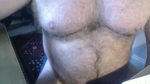 Snapshot of snudge432 chatting on January 2025 01:04:01 PM snudge432 online show from January 2025 01:04:01 PM