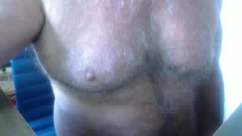 Snapshot of snudge432 chatting on September 2025 12:38:02 PM snudge432 online show from September 2025 12:38:02 PM