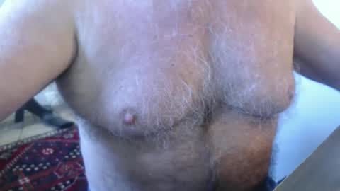 Snapshot of snudge432 chatting on September 2025 07:46:02 AM snudge432 online show from September 2025 07:46:02 AM