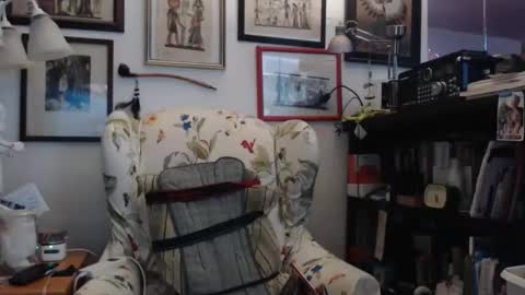 ImYourBitch online show from November 2025 12:24:01 AM