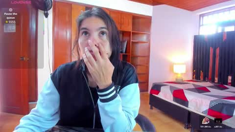 soffy and mia online show from January 2026 12:41:01 PM