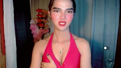 Snapshot of soffy_seductivexx chatting on February 2026 04:44:01 PM open for pvt online show from February 2026 04:44:01 PM