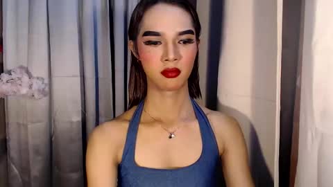 Snapshot of soffy_seductivexx chatting on March 2026 12:11:01 PM open for pvt online show from March 2026 12:11:01 PM