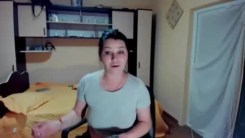 Soffy online show from April 2026 05:25:01 AM