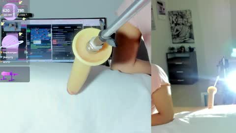 Snapshot of sofi__velez_ chatting on May 2026 06:38:01 PM Sofi online show from May 2026 06:38:01 PM