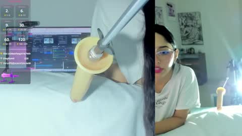 Snapshot of sofi__velez_ chatting on May 2026 06:02:02 PM Sofi online show from May 2026 06:02:02 PM