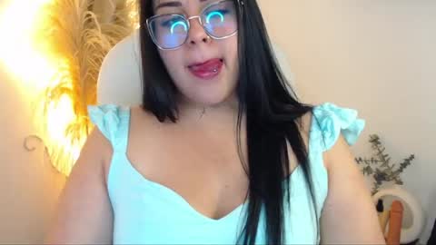 Snapshot of sofi_lennox chatting on August 2026 12:54:02 PM Sofi online show from August 2026 12:54:02 PM