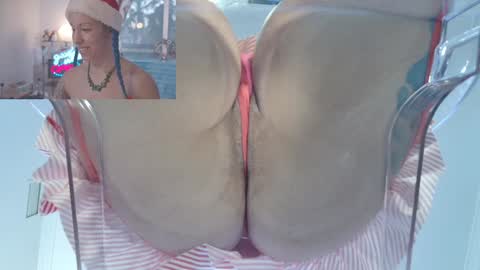 Sofi Mora online show from December 2024 05:05:01 PM