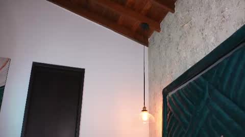 Snapshot of sofi_moreno chatting on July 2026 11:28:02 AM Sofi online show from July 2026 11:28:02 AM