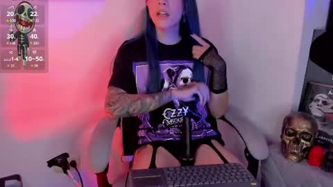 Snapshot of sofi_pretty_uwu_ chatting on June 2026 02:31:02 AM SOFIA online show from June 2026 02:31:02 AM