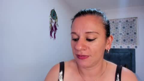 Snapshot of sofi_saliva2511 chatting on May 2026 07:43:02 PM sofi online show from May 2026 07:43:02 PM