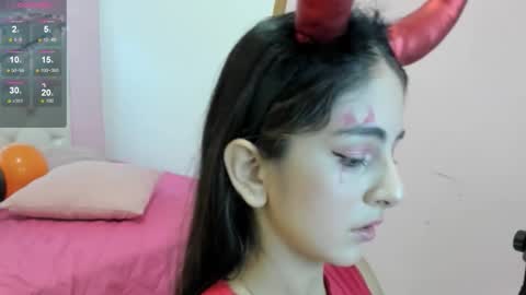 sofi_san online show from October 2025 03:13:01 PM