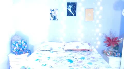 Snapshot of sofi_smith02 chatting on December 2024 07:32:01 PM sofi smith online show from December 2024 07:32:01 PM
