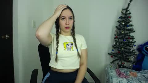  LAURA SOFIA  online show from December 2025 08:42:02 AM