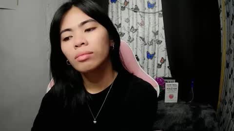 Snapshot of sofia_ava24 chatting on May 2026 05:13:01 AM Chady online show from May 2026 05:13:01 AM