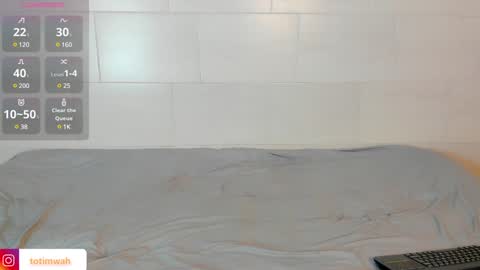 Sofia online show from January 2025 02:04:02 AM