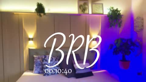 Sofia online show from October 2025 12:47:01 PM