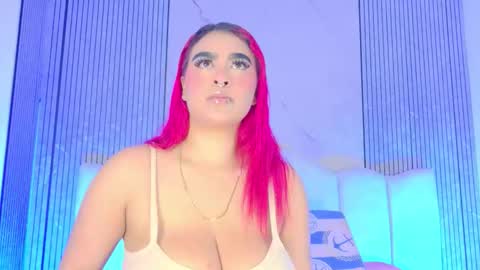 Sofia online show from December 2025 03:02:02 AM