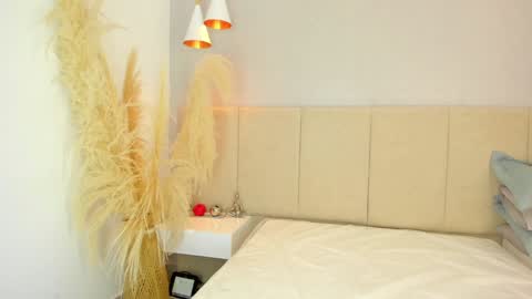 SOFIA PAMELA online show from January 2025 04:32:01 AM