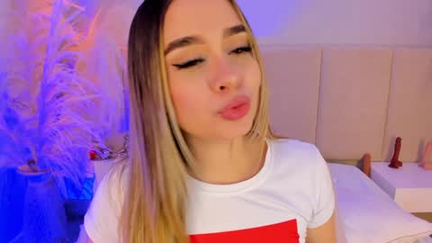 SOFIA PAMELA online show from January 2025 10:23:01 PM