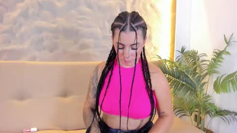 SOFIA online show from November 2025 05:46:02 PM