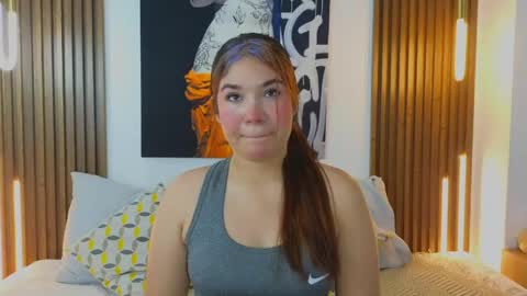 Snapshot of sofia_smithh_ chatting on May 2026 12:32:01 PM Sofia online show from May 2026 12:32:01 PM