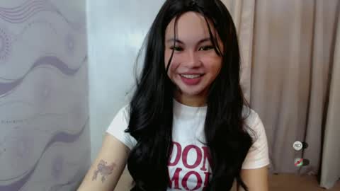 sofia_sweetheart18 online show from July 2026 09:00:02 PM