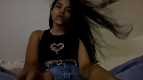 Danna Sofia online show from February 2025 12:03:01 AM