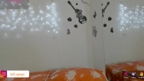 Snapshot of sofiacruz16 chatting on March 2025 05:49:02 AM sofiacruz16 online show from March 2025 05:49:02 AM