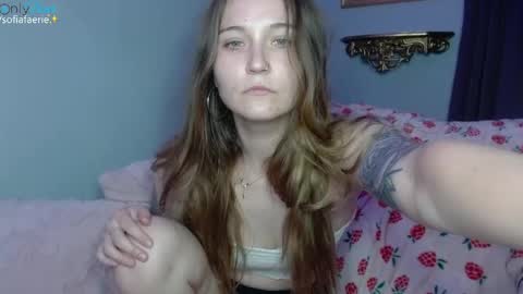 Snapshot of sofiafaerie chatting on June 2026 05:00:01 AM sofiafaerie online show from June 2026 05:00:01 AM