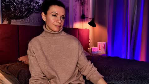 Sofia online show from February 2025 05:15:02 PM